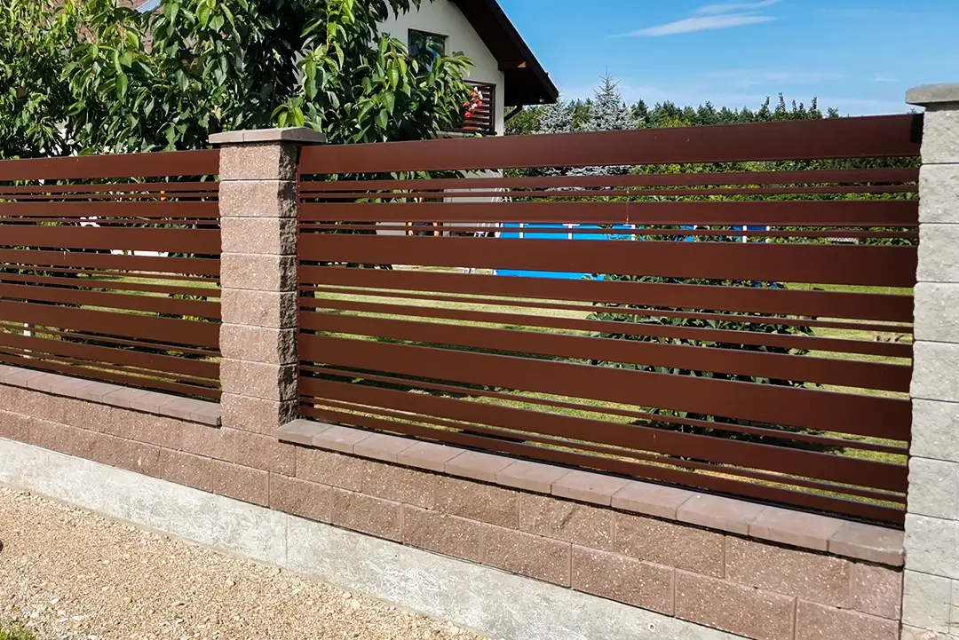 Asimetric-polisadine-metaline-tvora-Metallum-Novum-06 - Metallum Novum