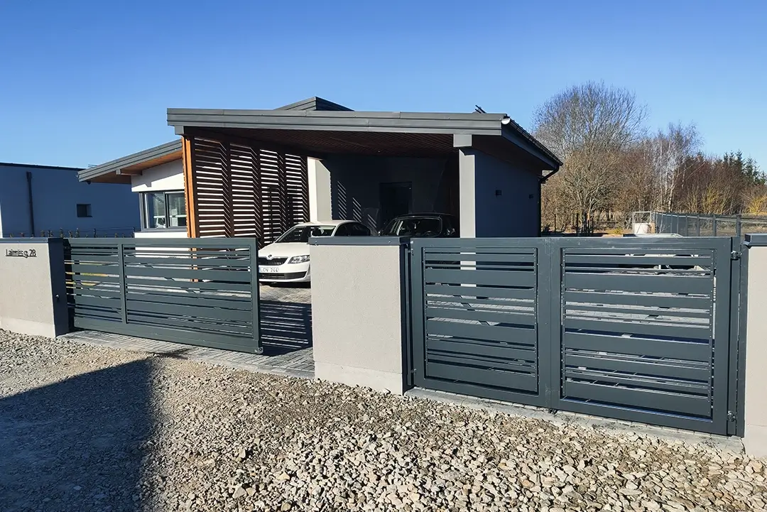 Asimetric-polisadine-metaline-tvora-Metallum-Novum-19 - Metallum Novum