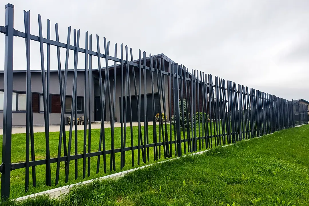 Boston-moderni-metaline-tvora-Metallum-Novum-01 - Metallum Novum