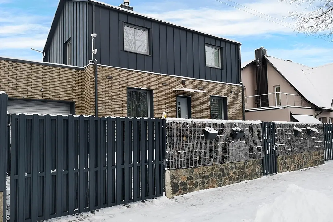 Horizontaliu-tvoralenciu-stakietu-skardine-tvora-Metallum-Novum-10 - Metallum Novum