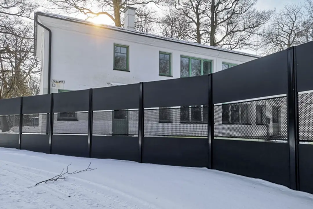 Luka-perfo-polisadine-metaline-tvora-Metallum-Novum-04 - Metallum Novum