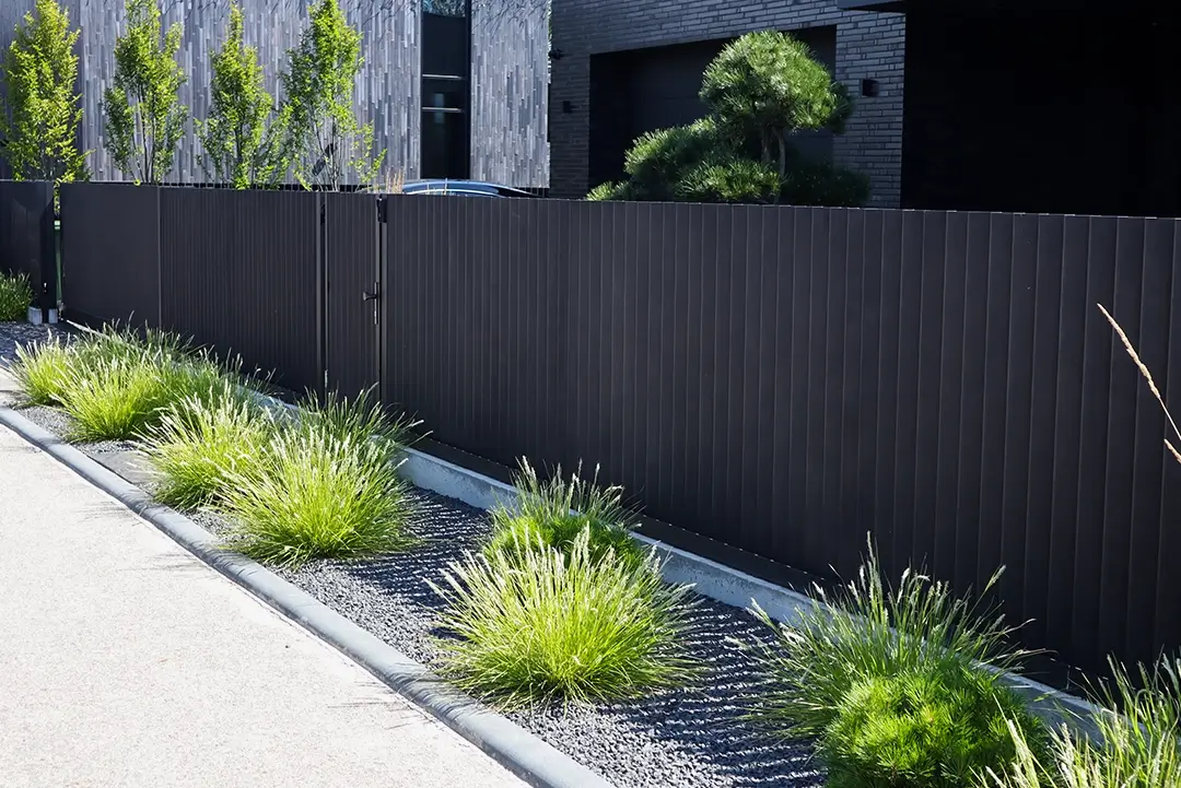 Sukos-80x20-moderni-metaline-tvora-Metallum-Novum-02 - Metallum Novum