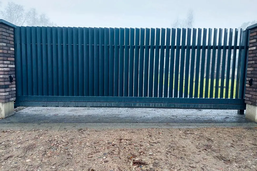 Sukos-80x20-moderni-metaline-tvora-Metallum-Novum-06 - Metallum Novum