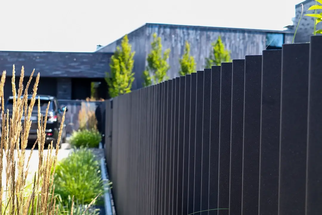 Sukos-80x20-moderni-metaline-tvora-Metallum-Novum-09 - Metallum Novum