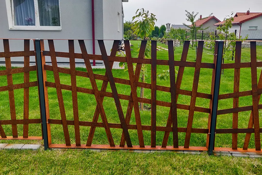 Vanesa-moderni-metaline-tvora-Metallum-Novum-02 - Metallum Novum