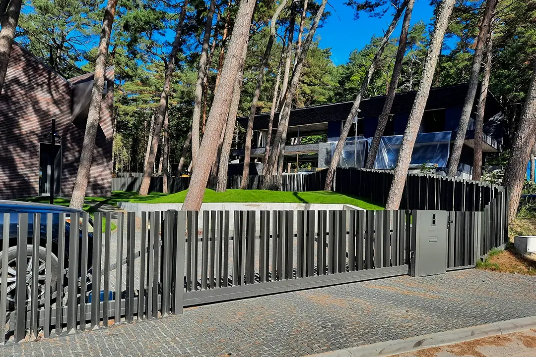 Venecija-moderni-metaline-tvora-Metallum-Novum-02 - Metallum Novum