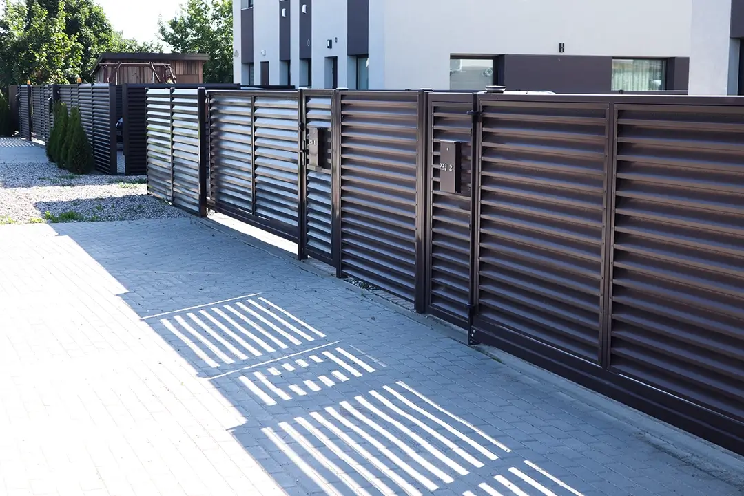 Zaliuzi-skardine-tvora-Metallum-Novum-21 - Metallum Novum