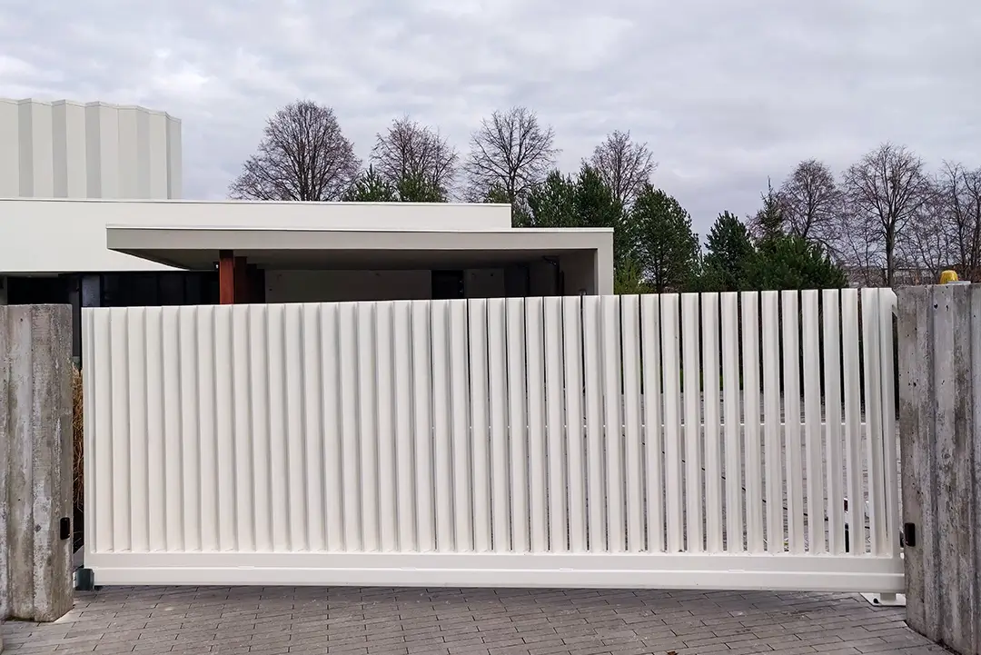 Zetta-moderni-metaline-tvora-Metallum-Novum-05 - Metallum Novum