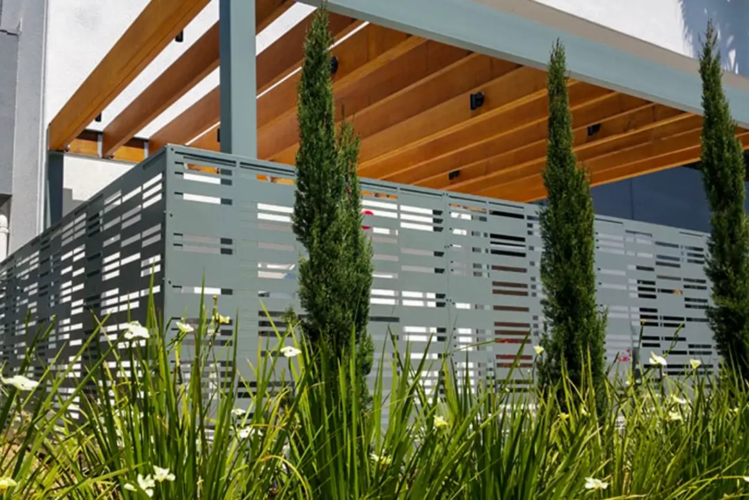 Laser-cut-moderni-metaline-Metallum-Novum-02 - Metallum Novum