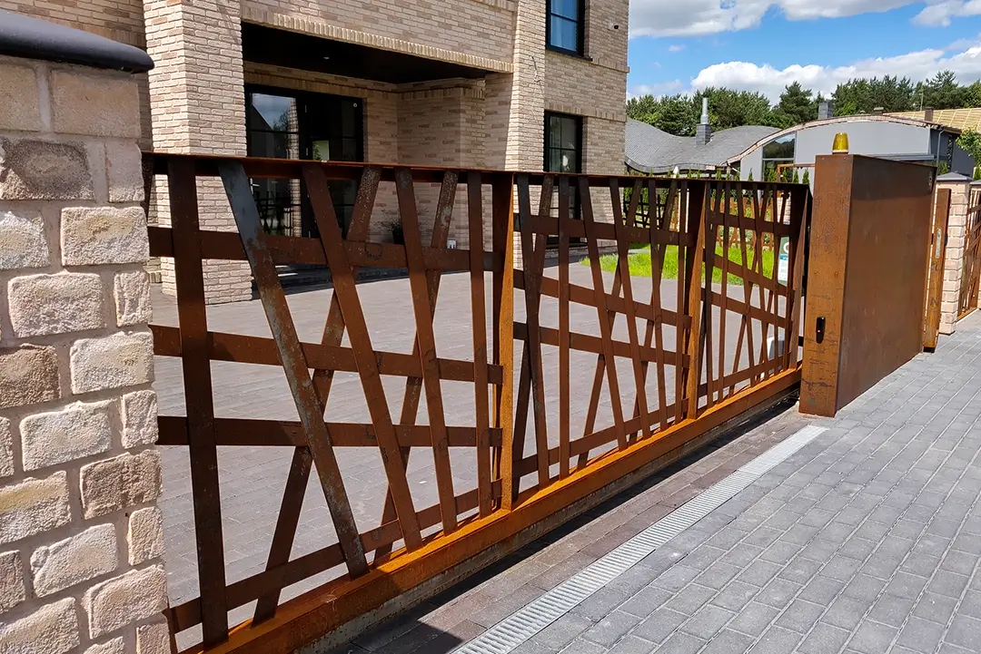 Corten tvora „VANESA“