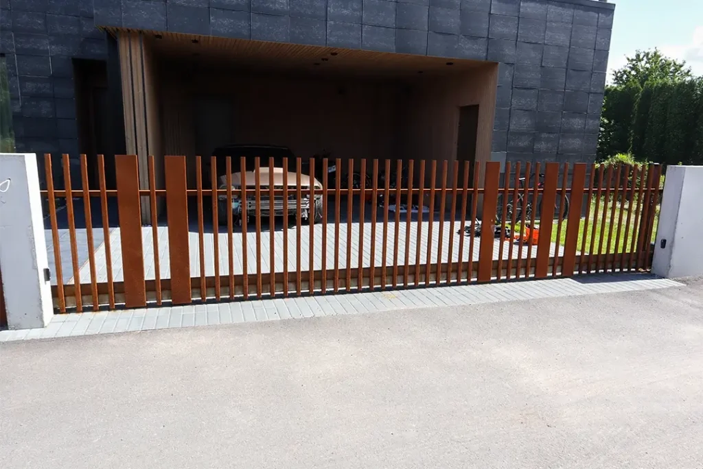 Corten tvora „VERTIKALIS“, nuotrauka 2