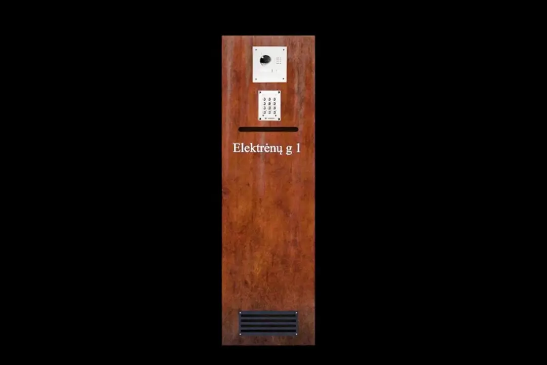 Corten išmanusis daugiafunkcinis stulpas
