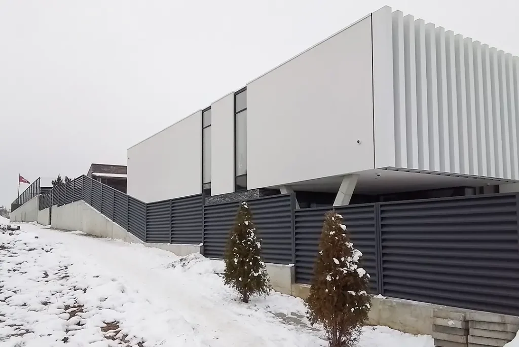 Skardinė tvora „ŽALIUZI“, nuotrauka 8