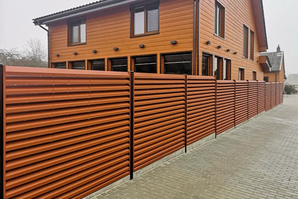 Skardinė tvora „ŽALIUZI“, nuotrauka 4