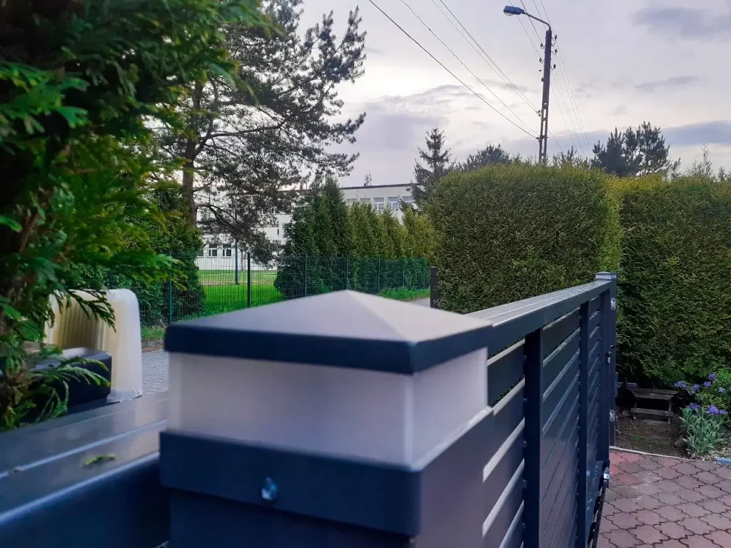 LED kamšteliai tvorų ir vartų stulpams, nuotrauka 5